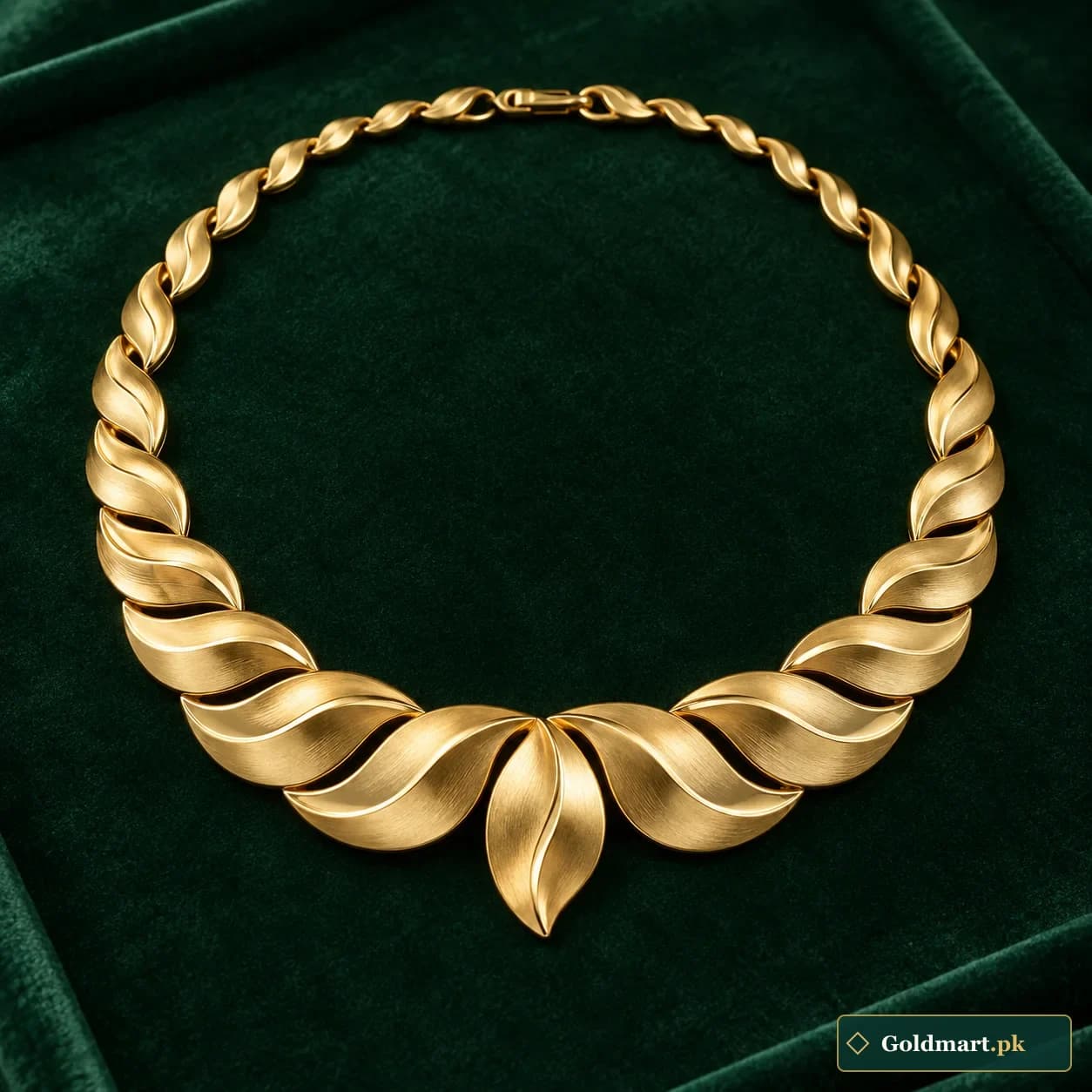Zareen Gold Collar Necklace showcase product photograph