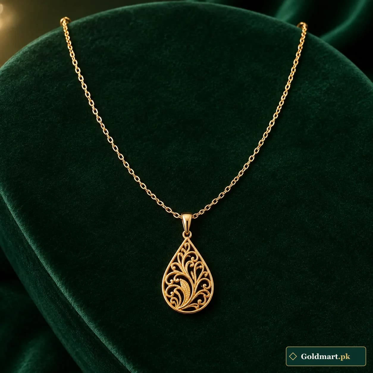 Raabta Gold Pendant Necklace showcase product photograph